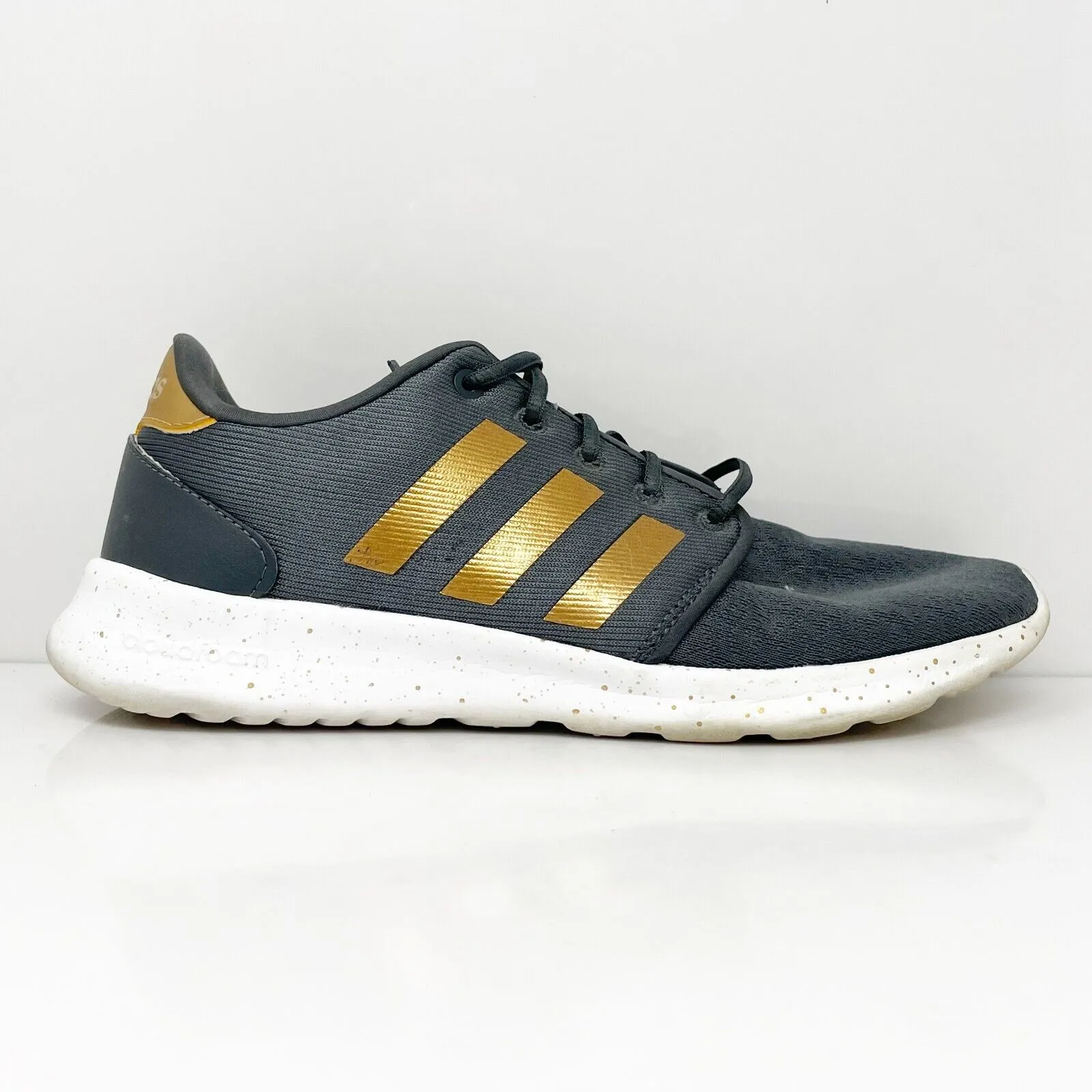 Adidas Womens QT Racer EG8480 Gray Running Shoes Sneakers Size 8