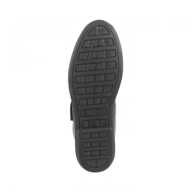 Mochi Men Black Casual Sandals