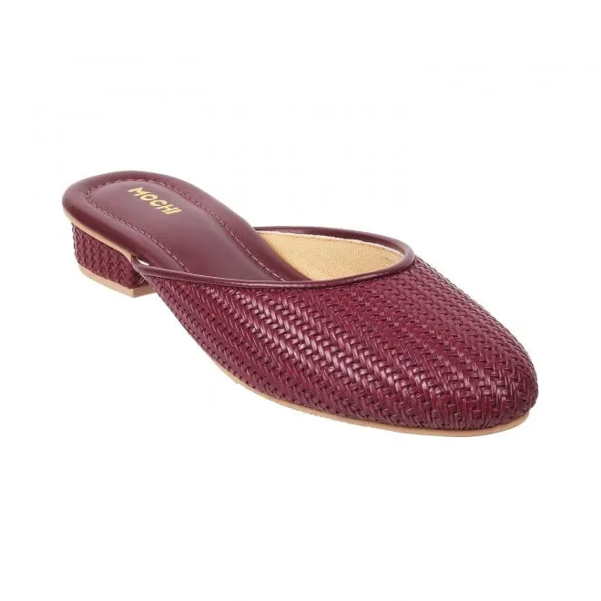 Mochi Women Maroon Ethnic Sandals